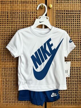 Nike Kids Blue/White 2 piece set 2T